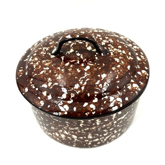 Stangl Town & Country Covered Casserole Dish Lid Soup Pot Brown Sponge Round 8in - Picture 2 of 9